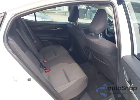 2025 Toyota Camry Le z USA, uszkodzony, nr VIN 4T1DAACK6SU577317